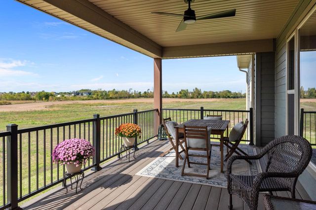 2110 Highland WAY, Sturtevant, WI 53177