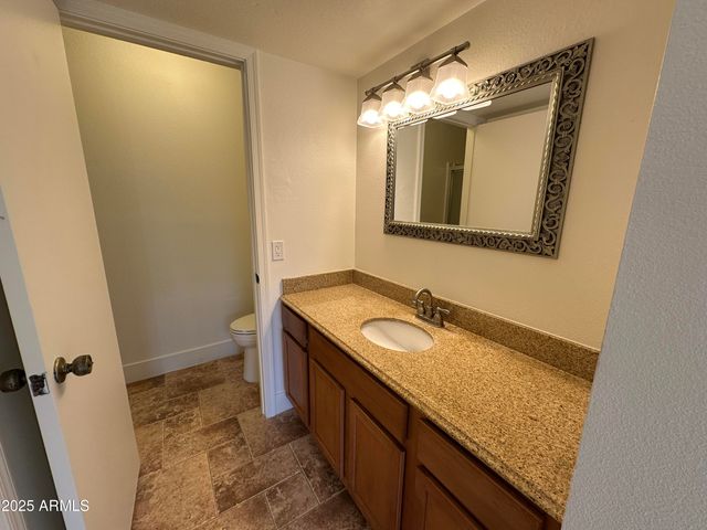 924 S HACIENDA Drive D, Tempe, AZ 85281