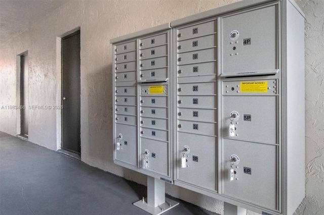 7945 SW 104th St 106C, Miami, FL 33156