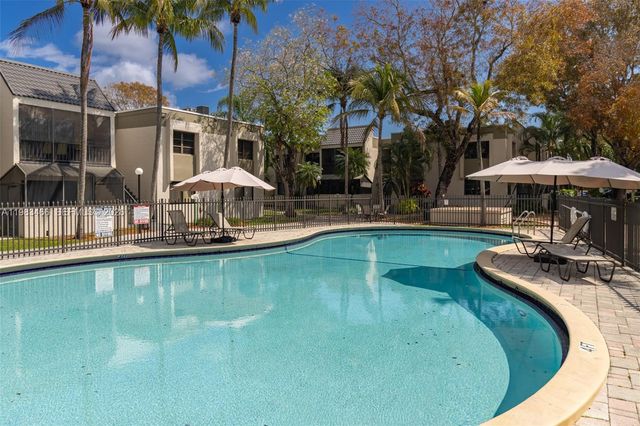 7945 SW 104th St 106C, Miami, FL 33156