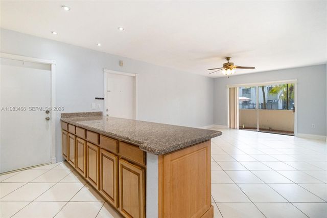 7945 SW 104th St 106C, Miami, FL 33156