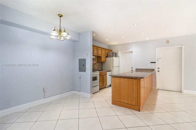 7945 SW 104th St 106C, Miami, FL 33156