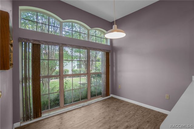 1635 N Marlborough Loop, Crystal River, FL 34429