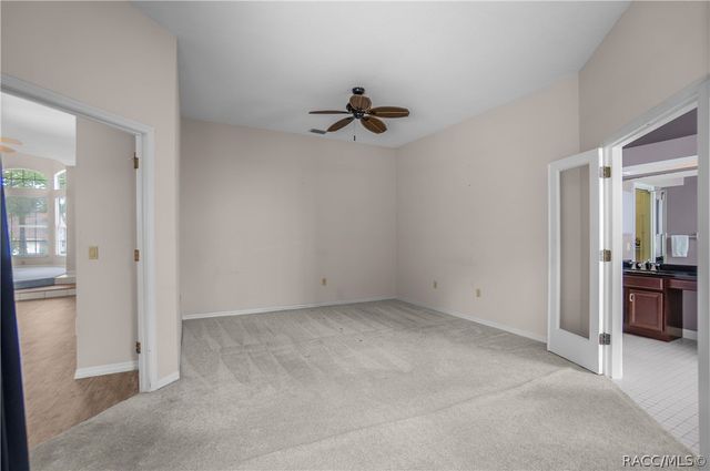 1635 N Marlborough Loop, Crystal River, FL 34429