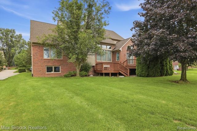 1731 Rico Road, Commerce Twp, MI 48382