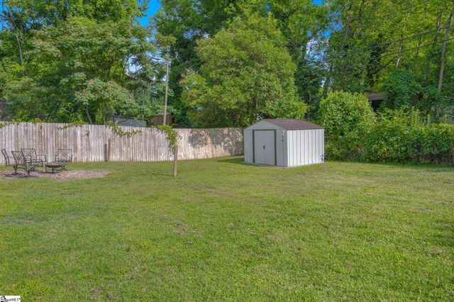 38 S 6th Street, Greenville, SC 29611