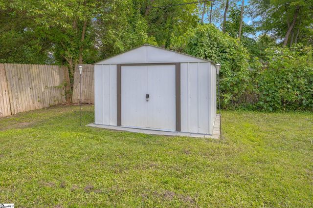 38 S 6th Street, Greenville, SC 29611