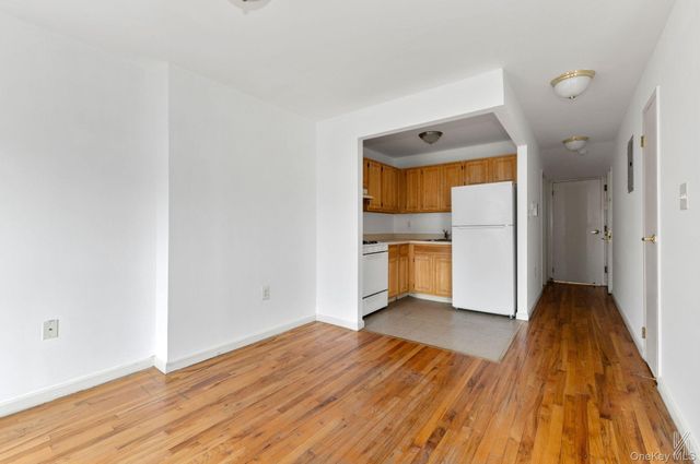 426 54th Street, Brooklyn, NY 11220