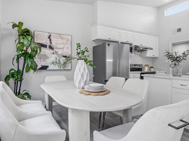 734 Lakewood Drive, Sunnyvale, CA 94089