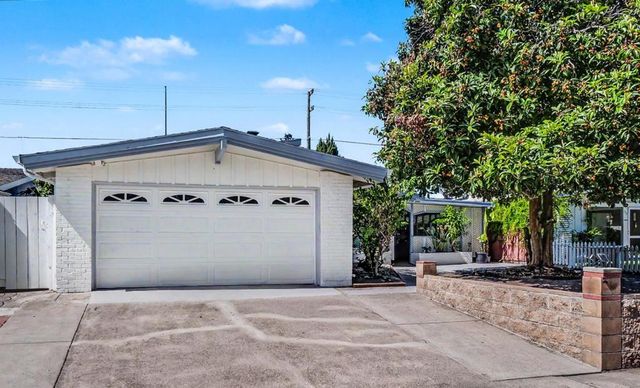 734 Lakewood Drive, Sunnyvale, CA 94089