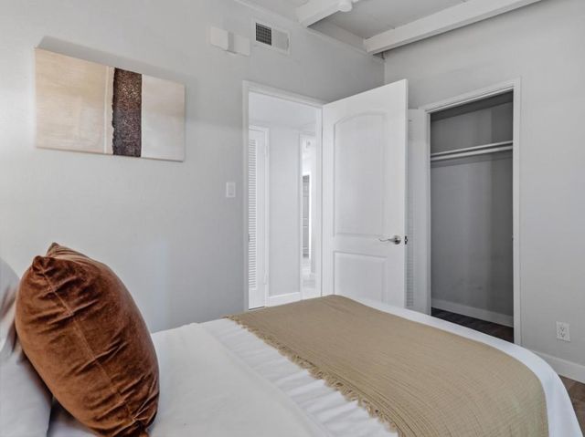 734 Lakewood Drive, Sunnyvale, CA 94089