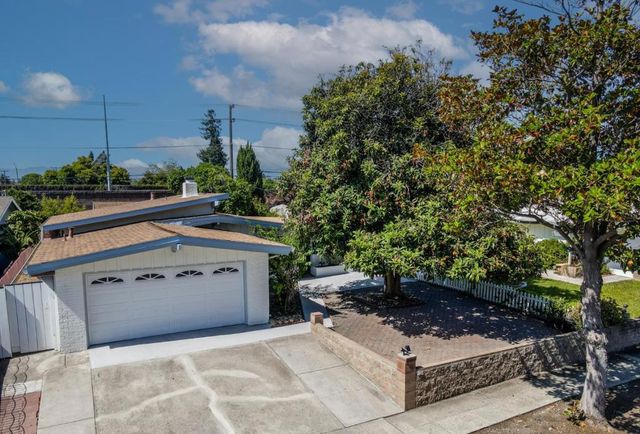 734 Lakewood Drive, Sunnyvale, CA 94089