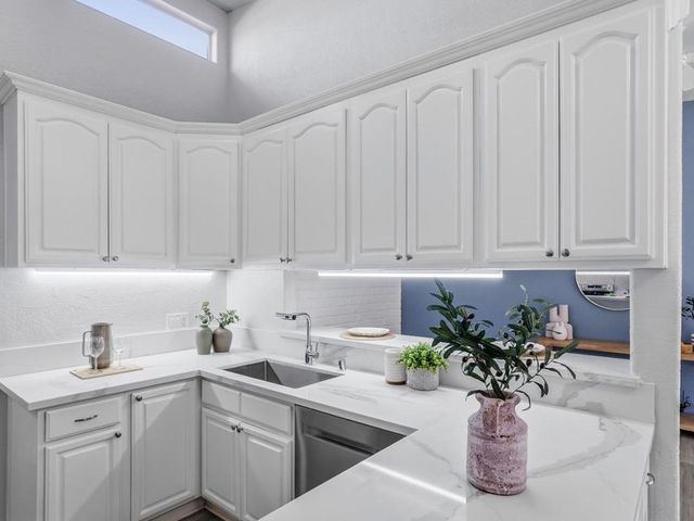 734 Lakewood Drive, Sunnyvale, CA 94089