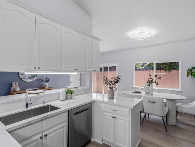 734 Lakewood Drive, Sunnyvale, CA 94089