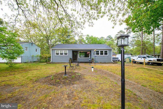 204 HOLLY LN, Williamstown, NJ 08094