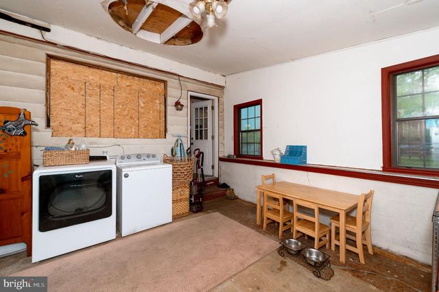 204 HOLLY LN, Williamstown, NJ 08094