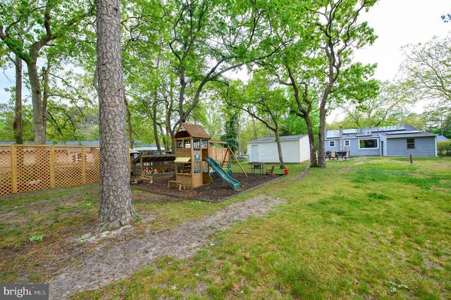 204 HOLLY LN, Williamstown, NJ 08094