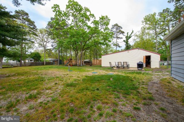 204 HOLLY LN, Williamstown, NJ 08094