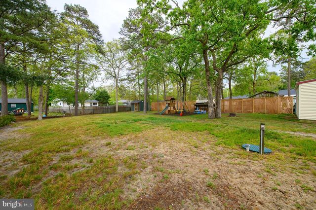 204 HOLLY LN, Williamstown, NJ 08094