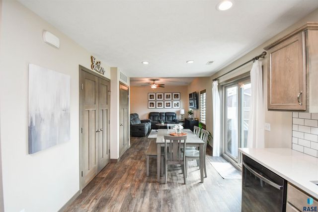 3009 S Richie Dr Drive, Sioux Falls, SD 57106