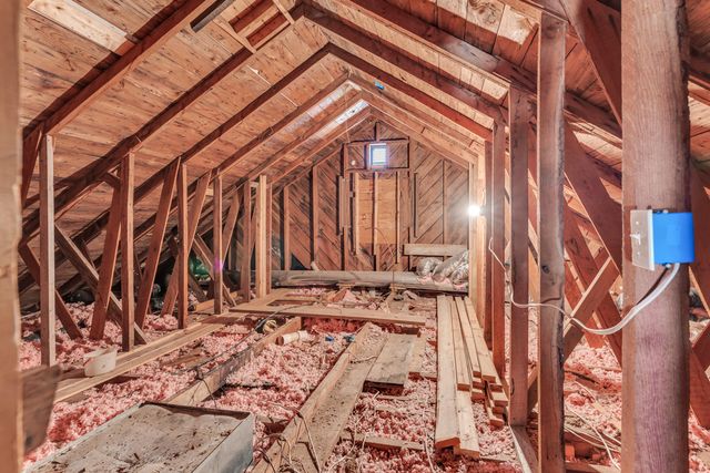 5040 Highway 5, Hartville, MO 65667