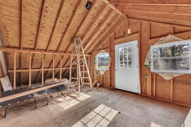 5040 Highway 5, Hartville, MO 65667