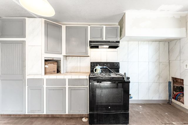 5040 Highway 5, Hartville, MO 65667