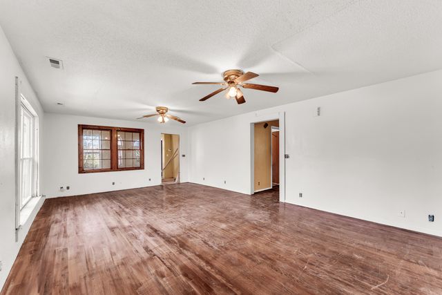 5040 Highway 5, Hartville, MO 65667