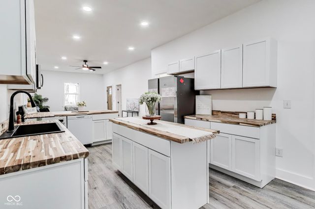 2305 S Meridian Street, Indianapolis, IN 46225