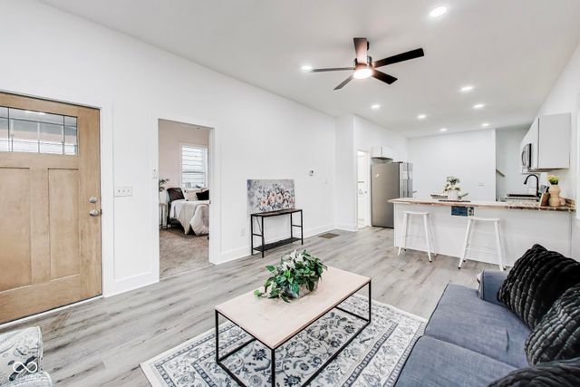 2305 S Meridian Street, Indianapolis, IN 46225