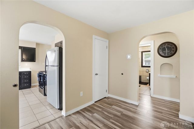 607 W Lake Avenue, New Carlisle, OH 45344