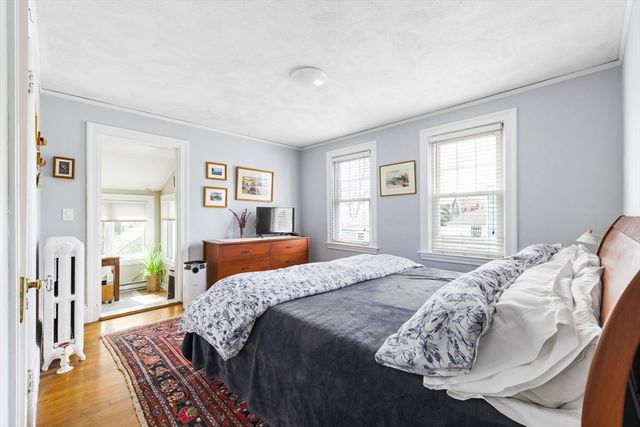 390 Weld St 2, Boston, MA 02132