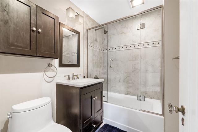 390 Weld St 2, Boston, MA 02132