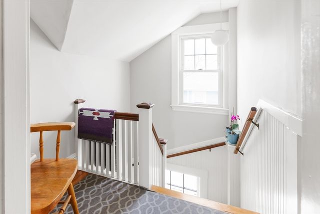 390 Weld St 2, Boston, MA 02132