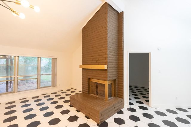 1314 Frontier Lane, Friendswood, TX 77546