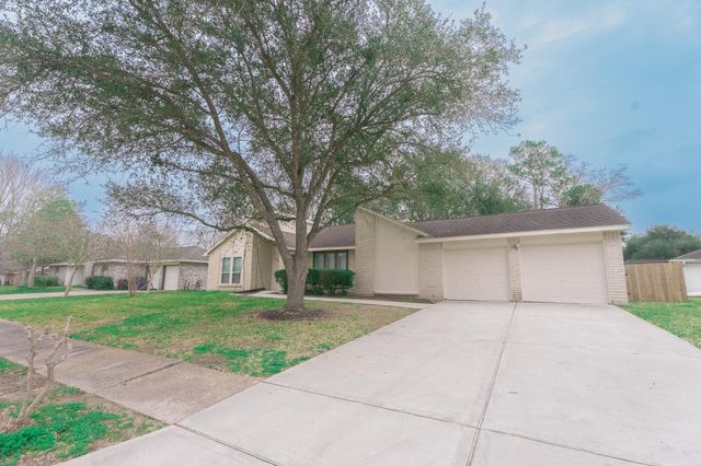 1314 Frontier Lane, Friendswood, TX 77546