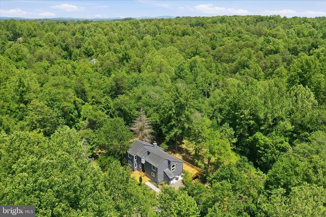2391 HOLLY SPRINGS RD, Amissville, VA 20106