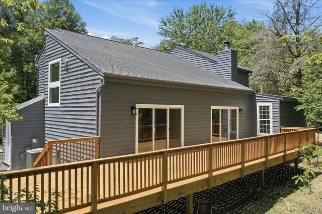 2391 HOLLY SPRINGS RD, Amissville, VA 20106