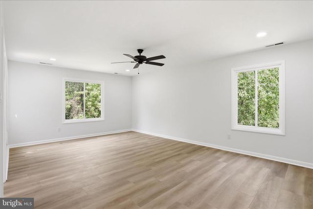 2391 HOLLY SPRINGS RD, Amissville, VA 20106