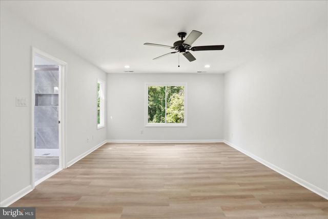 2391 HOLLY SPRINGS RD, Amissville, VA 20106