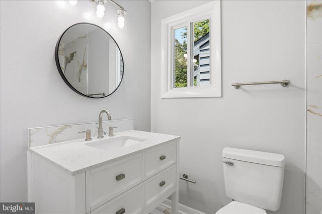 2391 HOLLY SPRINGS RD, Amissville, VA 20106