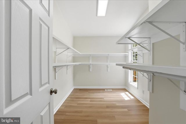 2391 HOLLY SPRINGS RD, Amissville, VA 20106