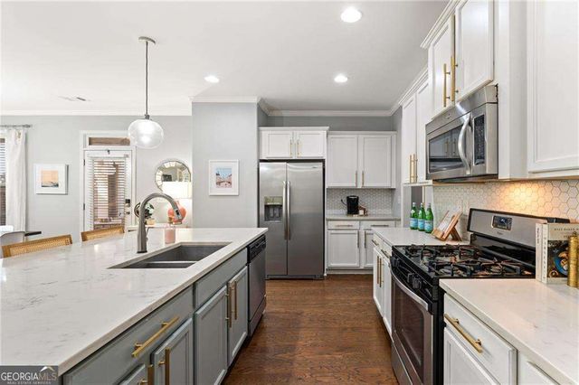 3547 S Sherwood Road, Smyrna, GA 30082