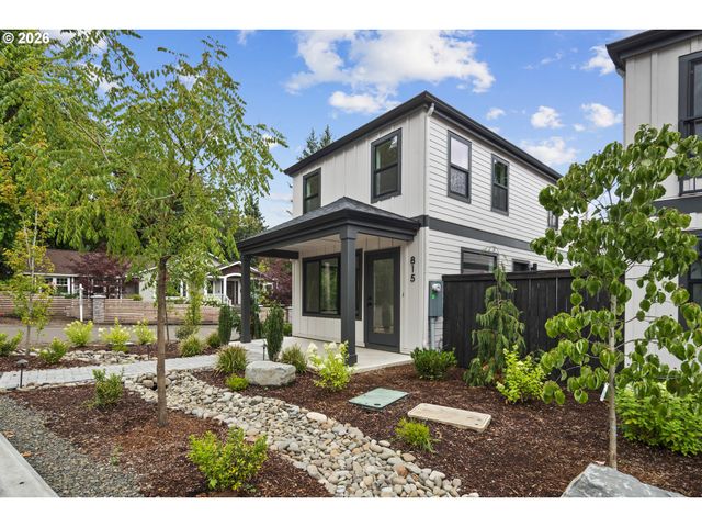 815 3rd St, Lake Oswego, OR 97034