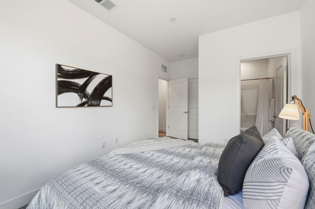 29284 Hub Lane, Hayward, CA 94544