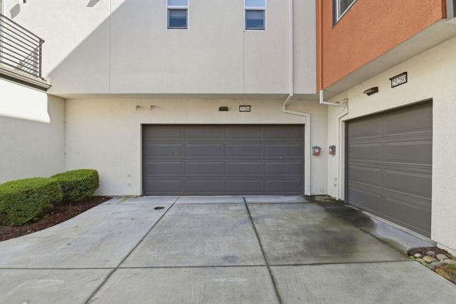 29284 Hub Lane, Hayward, CA 94544