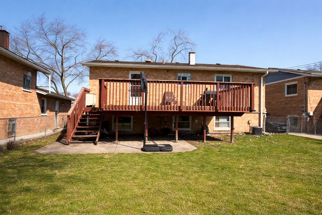 3627 W 121st Place, Alsip, IL 60803