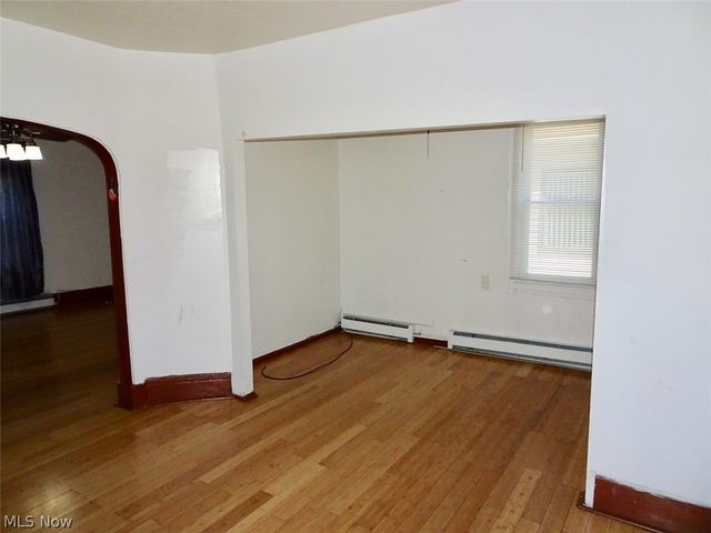 4587 Niessen Court, Cleveland, OH 44109