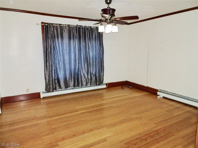 4587 Niessen Court, Cleveland, OH 44109