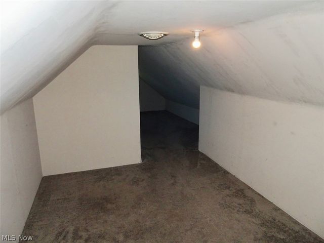 4587 Niessen Court, Cleveland, OH 44109